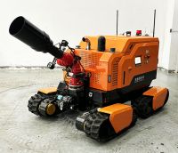 全地形消防滅火機器人 （第1代，四履帶，油動液壓）